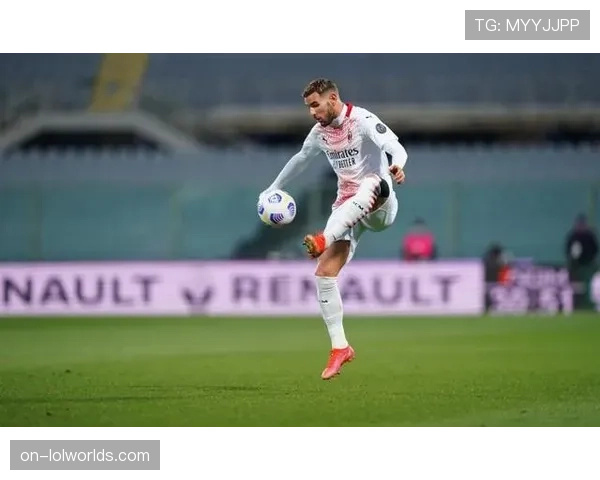 朗斯敲定海达拉300万欧转会，马里国脚降薪加盟至2029年