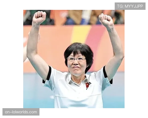 前中国女排主帅郎平撰文:点评世界各队快攻战术演变趋势 前中国女排主帅郎平撰文:点评世界各队快攻战术演变趋势